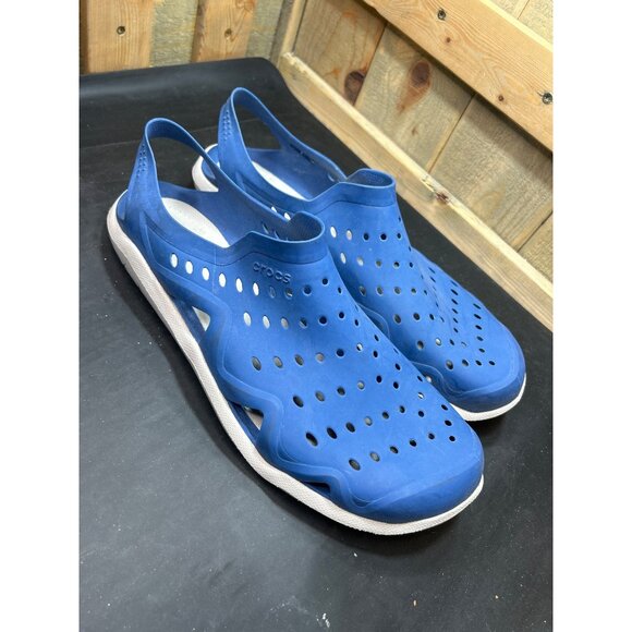 Crocs Iconic Mens Size 13 Blue Perforated Slip-On Water Shoes Sandals - Picture 2 of 8